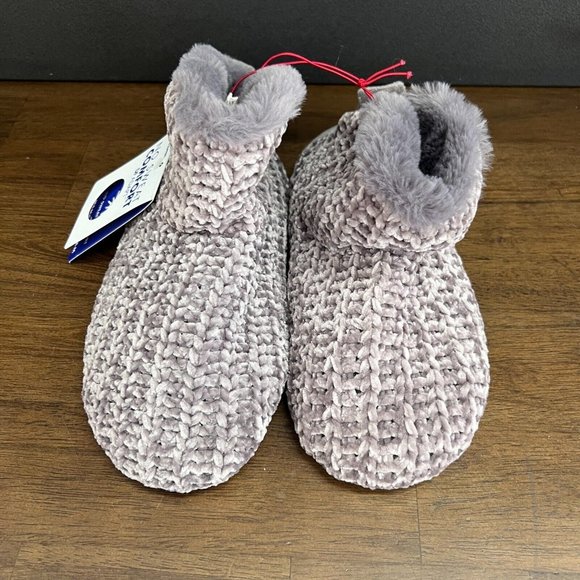dearfoams Shoes - Dearfoams Women's Chenille Bootie Slipper Size Small NEW NWT Gray